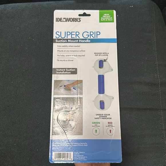 Ideaworks White and Teal Super Grip Suction Mount Handle - Picture 2 of 2